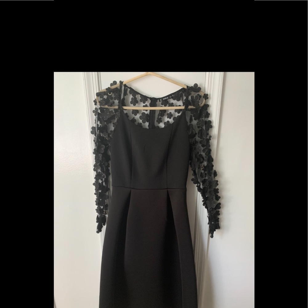 Color: Black, Brand: Shein